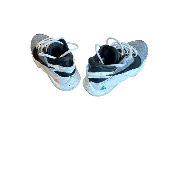 Nike Zoom Freak 2 Denim size 5.5 Youth White Gray Orange Turquoise Sneakers Kid - Picture 8 of 10